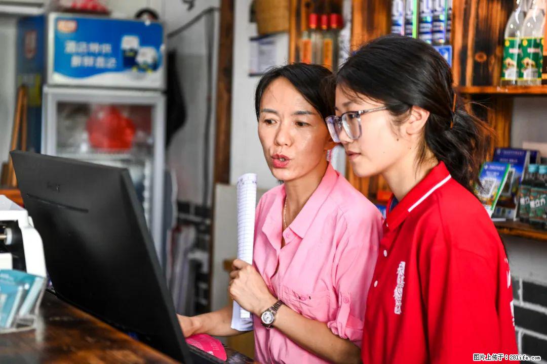 全网追的“扁担女孩”,找了一份暑假工,时薪12元 - 德州生活资讯 - 德州28生活网 dz.28life.com